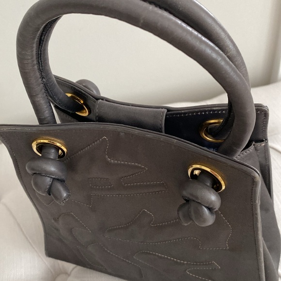 SALVATORE FERRAGAMO handbag - Picture 5 of 11